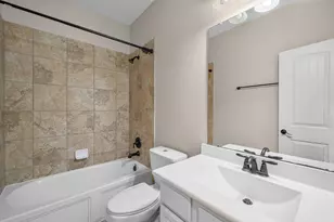 13730 Slate Mountain Ln, Houston, TX 77044 - Photo 16