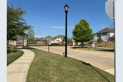 11910 Bazley Knoll Drive, Humble, TX 77346 - Photo 36