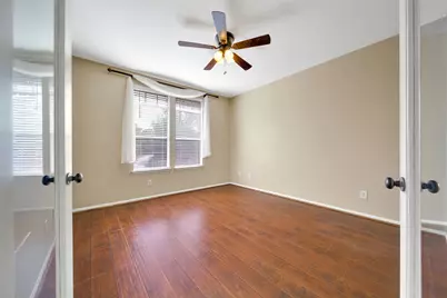 33 Mistyhaven Place, The Woodlands, TX 77381 - Photo 18