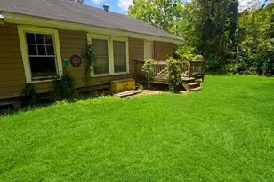 205 S 2nd St, Silsbee, TX 77656 - Photo 1