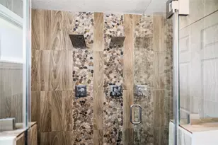 10906 Sagecrest Ln, Houston, TX 77089 - Photo 18