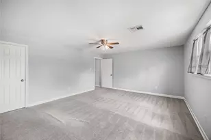 10906 Sagecrest Ln, Houston, TX 77089 - Photo 30