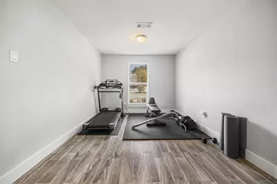 10906 Sagecrest Lane, Houston, TX 77089 - Photo 22