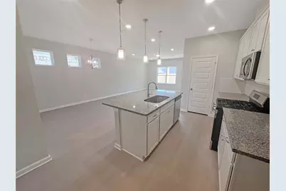 9765 Enclave Ridge Road, Willis, TX 77318 - Photo 6