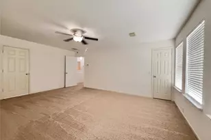 10326 E Summit Canyon Dr, Houston, TX 77095 - Photo 16