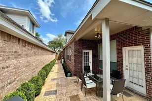 1211 Campton Ct, Houston, TX 77055 - Photo 46