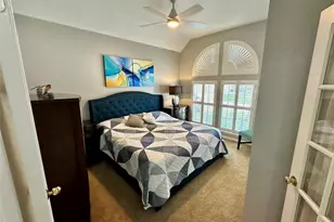 1211 Campton Ct, Houston, TX 77055 - Photo 12