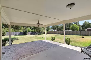 11418 Walraven Dr, Houston, TX 77336 - Photo 32