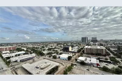 2016 Main Street #1914, Houston, TX 77002 - Photo 32