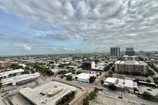 2016 Main St, Houston, TX 77002 - Photo 32