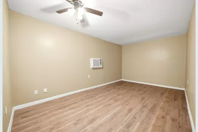 3909 Leffingwell Street, Houston, TX 77026 - Photo 10