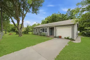 3909 Leffingwell St, Houston, TX 77026 - Photo 2