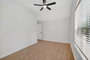 16506 Bluff Springs Dr, Houston, TX 77095 - Photo 32