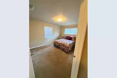 5655 Edith Street, Houston, TX 77081 - Photo 12