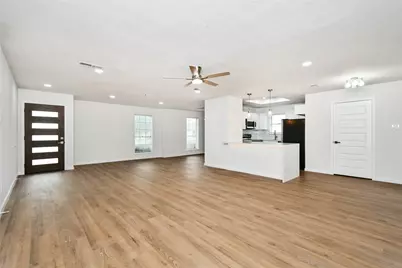 12110 Kirkholm Drive, Houston, TX 77089 - Photo 6