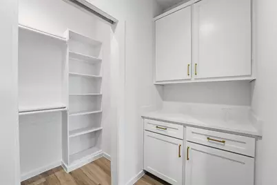 528 N 4th Street, La Porte, TX 77571 - Photo 16