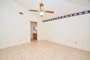 8323 E Ridge Dr, Houston, TX 77040 - Photo 16