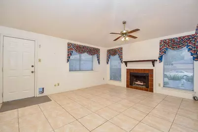 8323 E Ridge Drive, Houston, TX 77040 - Photo 16