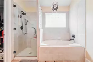 302 Dock Ct, Crosby, TX 77532 - Photo 18