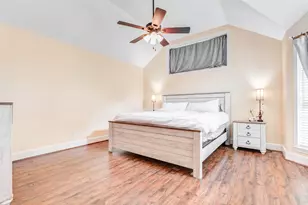 302 Dock Ct, Crosby, TX 77532 - Photo 14