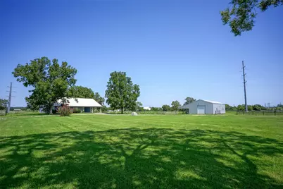 15991 Sh 30, Richards, TX 77873 - Photo 2