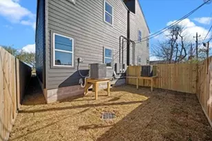 236 E 39th St, Houston, TX 77018 - Photo 20