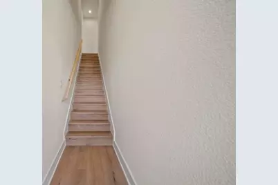 236 E 39th Street #A, Houston, TX 77018 - Photo 18