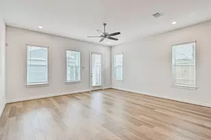 2523 S Houston Ave, Pearland, TX 77581 - Photo 20