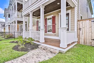 2523 S Houston Ave, Pearland, TX 77581 - Photo 4