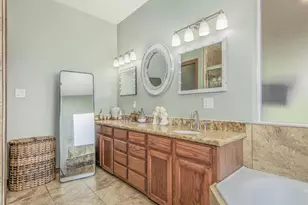 821 Martin Luther King Dr, Ames, TX 77575 - Photo 22