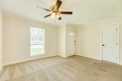 310 Dogwood Street, Lake Jackson, TX 77566 - Photo 4