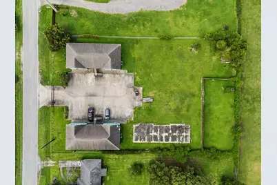 2013 Ellis School Road, Baytown, TX 77521 - Photo 30