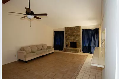 7511 Harpers Glen Lane, Houston, TX 77072 - Photo 4
