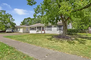 7111 Oak Village Dr, Houston, TX 77396 - Photo 10