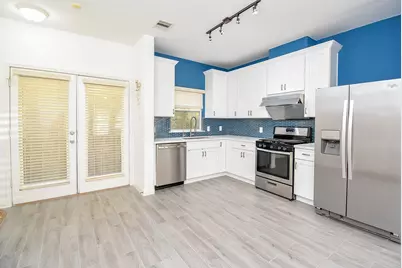 2202 Naomi Street #3, Houston, TX 77054 - Photo 10