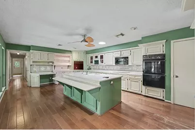 2710 N Logrun Circle, The Woodlands, TX 77380 - Photo 8