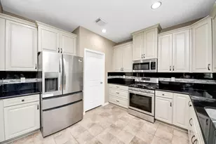22102 Westerpine Ln, Katy, TX 77449 - Photo 8