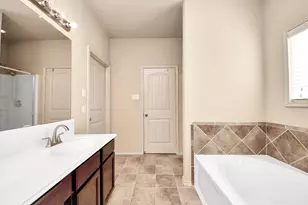 22102 Westerpine Ln, Katy, TX 77449 - Photo 18