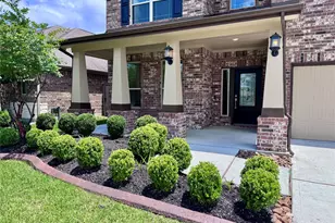 2938 Fox Ledge Ct, Conroe, TX 77301 - Photo 2