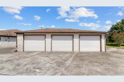 2915 Cemetery Road, Santa Fe, TX 77517 - Photo 18