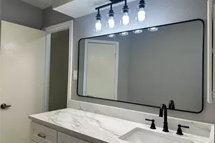 8708 Haverstock Dr, Houston, TX 77031 - Photo 18