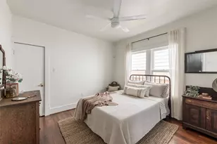 108 E 27th St, Houston, TX 77008 - Photo 12