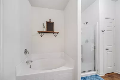 319 Falling Pine Drive, Conroe, TX 77304 - Photo 18