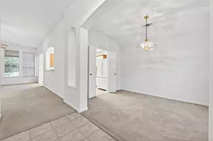 16831 Dunbar Grove Ct, Sugar Land, TX 77498 - Photo 6