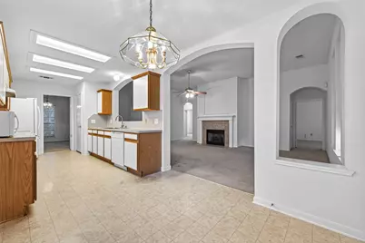 16831 Dunbar Grove Court, Sugar Land, TX 77498 - Photo 18