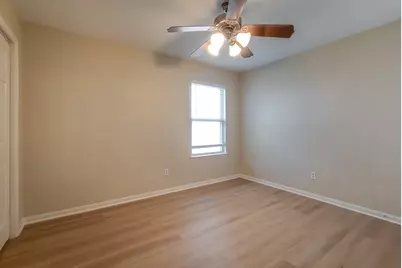 8442 Rollins Bend Lane, Richmond, TX 77407 - Photo 6