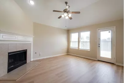 8442 Rollins Bend Lane, Richmond, TX 77407 - Photo 12