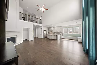 3907 Pinecrest Peak Drive, Spring, TX 77386 - Photo 10