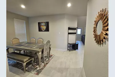 5639 Silverleaf Oak Lane, Houston, TX 77066 - Photo 8