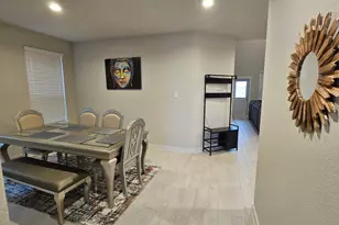 5639 Silverleaf Oak Ln, Houston, TX 77066 - Photo 8